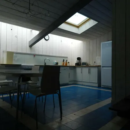 Maison Bleue *
