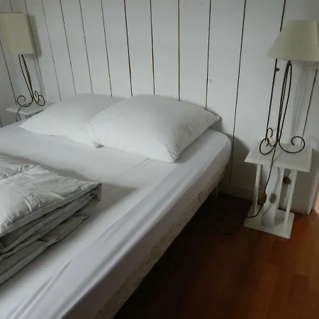 Maison Bleue Hoedic